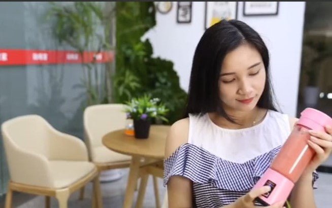 Batidora Licuadora Portable - Morada