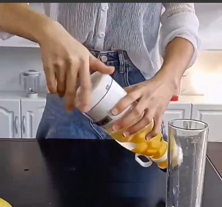 Mini licuadora de vaso portatil celeste